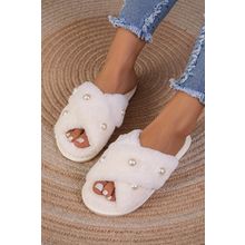 White Pearl Decor Criss Cross Plush Slippers