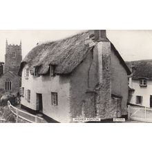 Seventeen Windows Marple 1970s Postcard