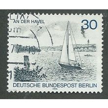 BERLIN - 1976 30pf 'BERLIN VIEWS -AN DER HAVEL ' FINE USED (EBID42-349)