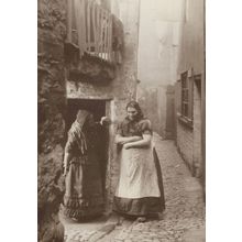 Victorian Women New Ghaut Way Whitby Yorkshire Frank Sutcliffe Postcard