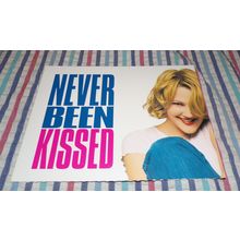 DREW BARRYMORE 1999 PROMO CARD -THE MOVIE NEVER BEEN KISSED -7 X 5