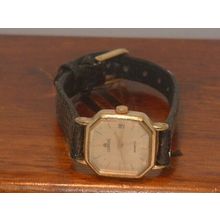 Pre-Owned Women’s Lorus V242-5000 Date Analog Dress Watch