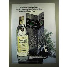 1972 Seagram's Extra Dry Gin Ad - The Secret