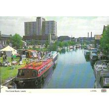 Yorkshire LEEDS Canal Basin Postcard (Dennis L.0469L)