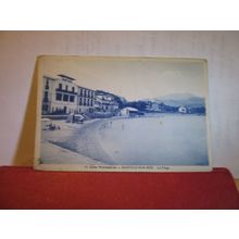 LA PLAGE, BANYULS-SUR-MER, COTE VERMEILLE, FRANCE unused antique postcard =