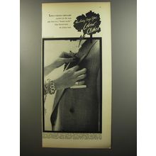 1953 Lebow Clothes Ad - photo by Stephen Colhoun - The lady says yes