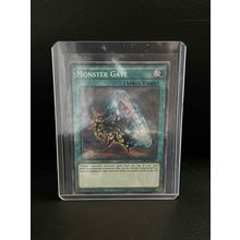 Monster Gate - MYFI-EN053 - Super Rare - 1st Edition Mystic Fighters Yu-Gi-Oh Tr