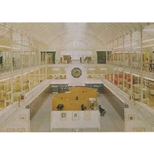 London Bethnal Green Museum Exhibition 1972 Interior Exhibition Royal Postcard