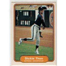 1982 Fleer baseball card 235 Dickie Thon- Astros