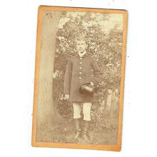 Victorian cdv photo man in hunting gear unstated photographer