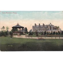 Spa Gardens Ripon Yorkshire Postcard (YKS76051)