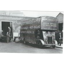 VANS ON THE ROAD GUY REMOVALS VAN GUESR CARRIERS 199O INC UK POST
