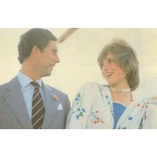 Princess Diana Prince Charles in Gibraltar 1981 Floral Fashion Postcard