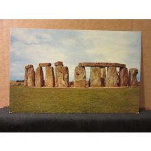 STONEHENGE, WILTSHIRE .unused postcard =