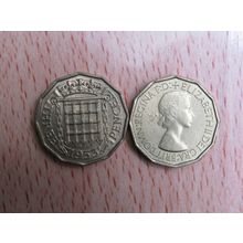 GB 1953 Elizabeth II Brass Threepence 3d Coin High Grade AU