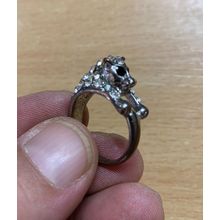 UK SIZE P RING VINTAGE PANTHER SHAPE SILVER TONE CLEAR STONES 8.17 GRAMS (P3)