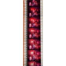 Pk GEB - W - MIX - E 0106b . 1 STRIP OF 5 - 35MM FILM CELLS. ( LZ )