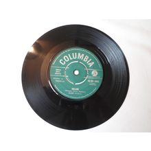 7" 1960. BOBBY RYDELL. VOLARE. COL DB 4495. I'D DO IT AGAIN. VERY GOOD PLUS