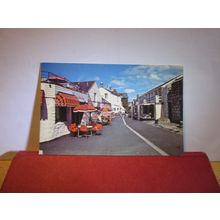 LION YARD, DOLGELLAU, GWYNEDD, WALES. unused postcard Colourmaster =