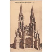 La Cathédrale vue de Face, Sées, c.1920s - Lévy et Neurdein CPA LL9