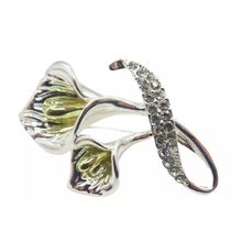 Calla Lily Brooch Silver Coloured 3 CM Boxed Gift Ladies Jewellery Fashion