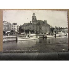 TOWN HALL & HALL QUAY, GREAT YARMOUTH, NORFOLK used postcard RP 1967 postmark =