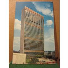 HEADQUARTERS, UNITED NATIONS BUILDING, NEW YORK CITY, USA unused postcard =