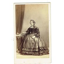 Victorian cdv photo elderly lady seated long dress unstated photographer