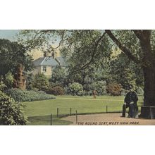 Policeman at Round Seat West Ham Park London Old Postcard