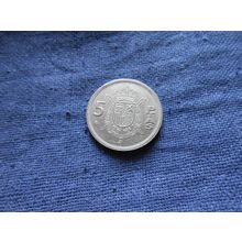 1983 SPAIN 5 PTAS COIN.