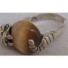 Brown cat eye silver ring