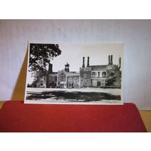 NETHER WINCHENDON HOUSE, AYLESBURY, BUCKINGHAMSHIRE unused postcard RP =