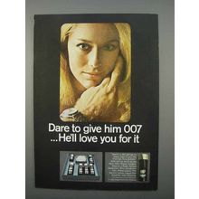 1966 Colgate-Palmolive 007 Gift Set Ad - Dare To Give