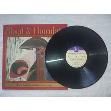 ELVIS COSTELLO AND THE ATTRACTIONS – BLOOD AND CHOCOLATE - 12" ALBUM