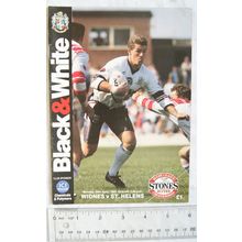 1992 programme Widnes v. St. Helens, centrefold Jonathan Davies