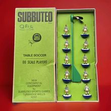 Subbuteo HW TEAM QPR COMPLETE SET NUMBER 11 READING MORTON QPR