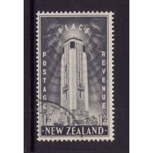NEW ZEALAND 1946 SG 677 1s GREY BLACK NATIONAL MEMORIAL FINE USED#7