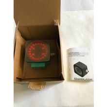 NEW PEPPERL+FUCHS PCV80-F200-R4-V15-LS221 OPTICAL READING HEAD,PCV80 F200 R4V,BJ