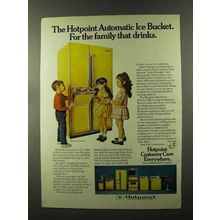 1973 Hotpoint CSF24KP Refrigerator Ad - Ice Bucket