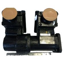 NEW YASKAWA USASGM-03AE20B AC SERVO MOTOR CACR-SR03BB1ESY99,BO