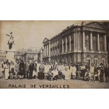 Photograph 1960’s/1970’s Clarksons tour group, Palace of Versailles, France