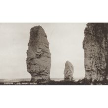Old Harry Rocks Swanage Dorset Postcard (QDOR471)