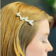 Fly Away Hair Clip[ ]