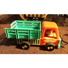 Old Vintage Original Fisher Price Stake Truck # 649 6 1/2" Long Working 1960