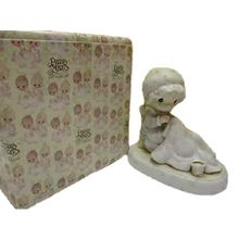 Ed's Variety Store 1984 Ceramic Figurine Preciuos Moments Love Covers All