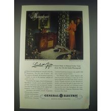1947 General Electric Musaphonic Berkeley Square FM-AM Radio-Phonograph Ad