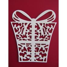 6 x Tonic Die Cuts Rococo Christmas Present