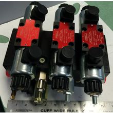 NEW ARGO SOLENOID VALVE 120VAC 60HZ 320BARMAX AND BLOCK RPE3-063Z11/02400E1,BW