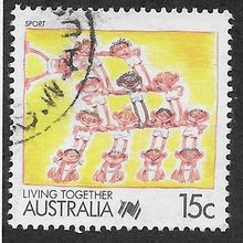 AUS 1988 15c 'LIVING TOGETHER - SPORT' FINE USED (EBID67-150)