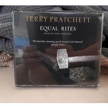 Terry Pratchett : Discworld 3 : Equal Rites (3xCD) Audio Book